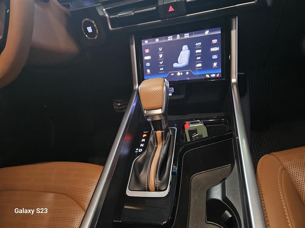 Ssangyong Torres - Vista 9