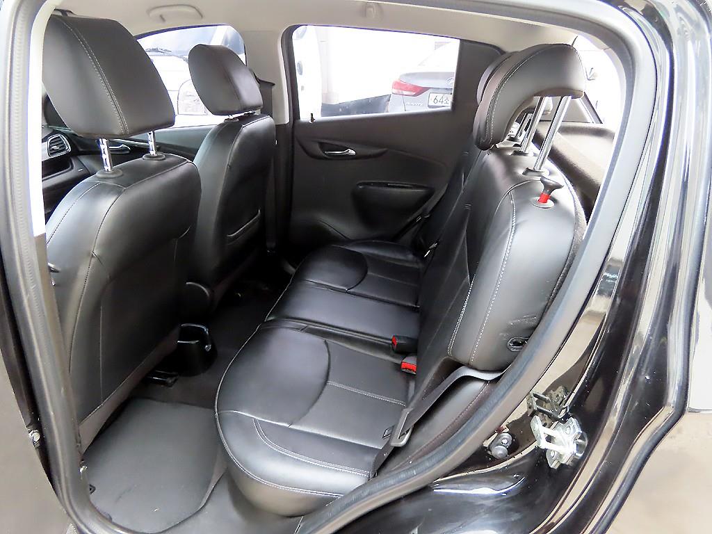 Chevrolet Spark - Vista 5