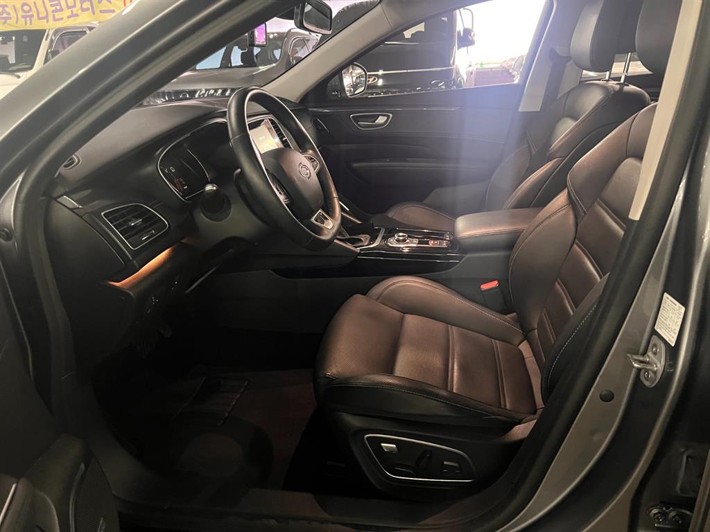 SAMSUNG SM6 - Vista 8