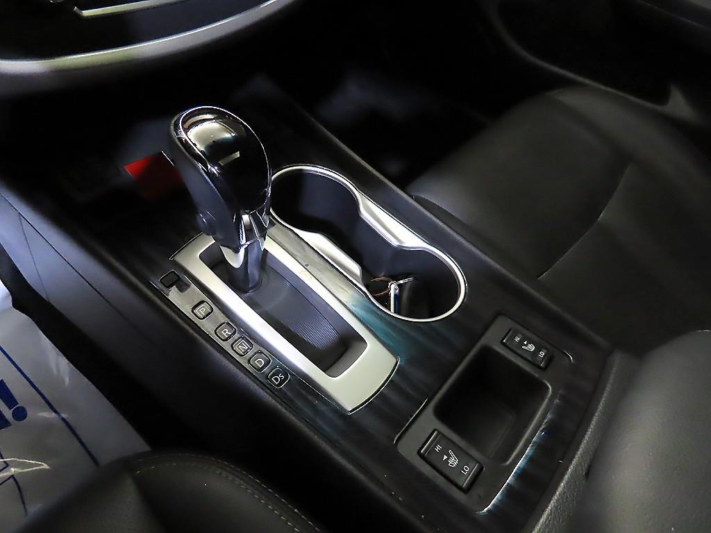 Nissan Altima - Vista 12