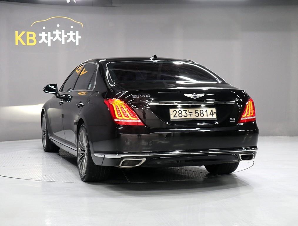 Genesis EQ900 - Vista 4