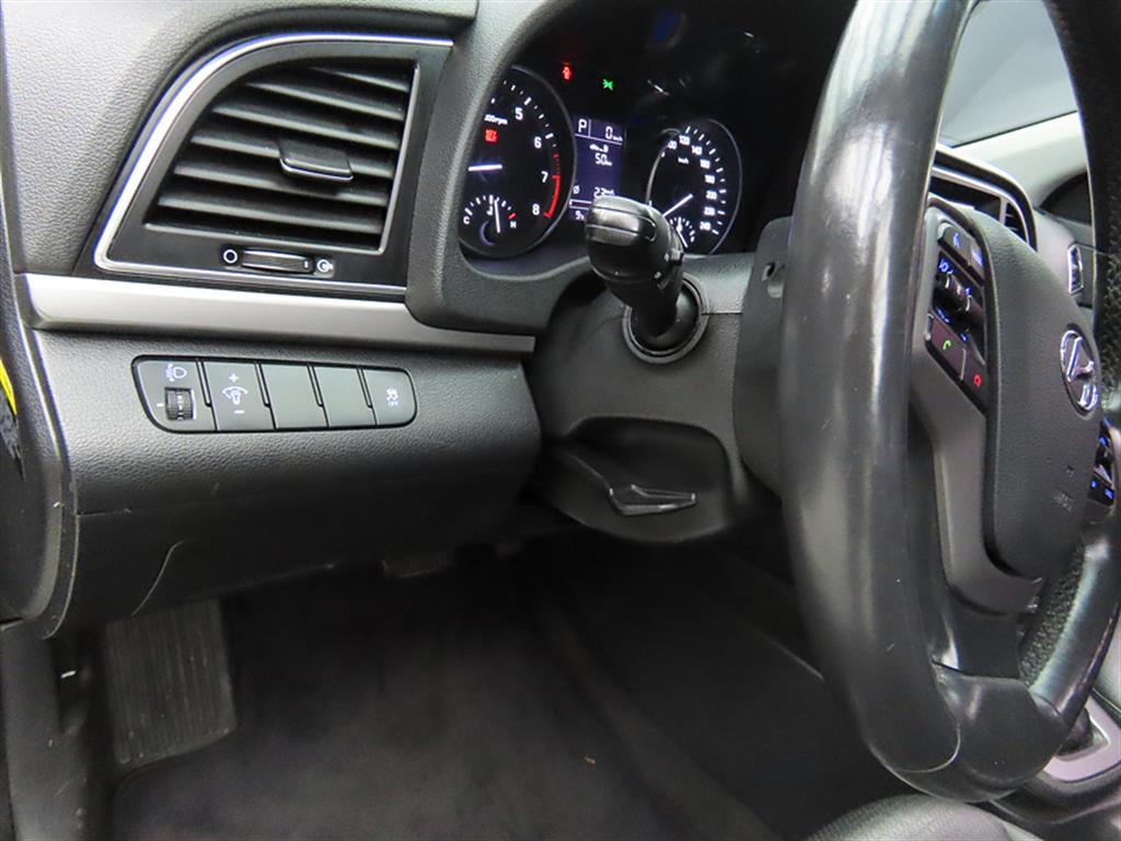 HYUNDAI Avante 2016 Negro - Importación desde Corea - HF Imports Iquique - Foto 14