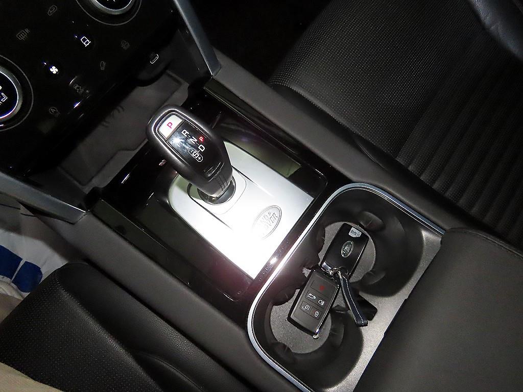 Land Rover Discovery Sports - Vista 12