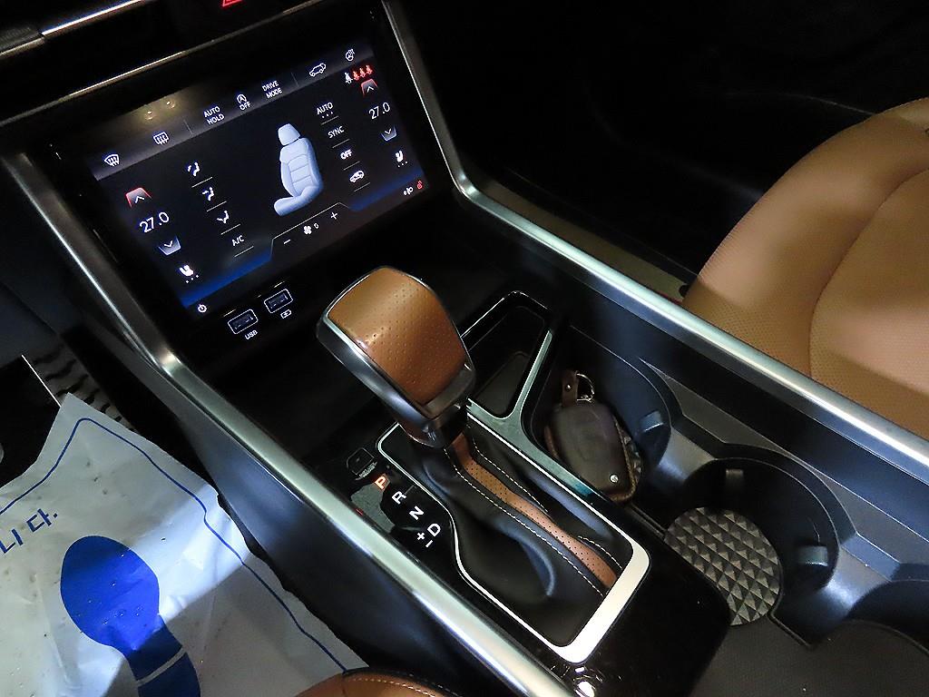 Ssangyong Torres - Vista 12