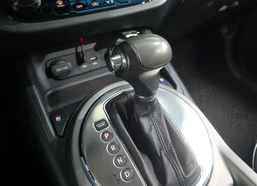 KIA Sportage - Vista 9