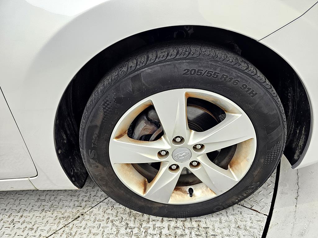 HYUNDAI Avante 2012 Plateado - Importación desde Corea - HF Imports Iquique - Foto 20