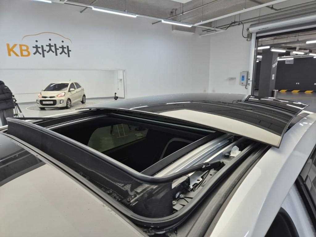 KIA EV6 2023 Blanco - Importación desde Corea - HF Imports Iquique - Foto 13