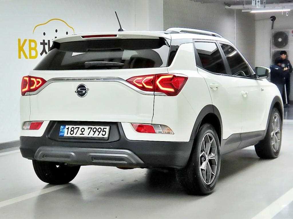 Ssangyong Korando - Vista 4