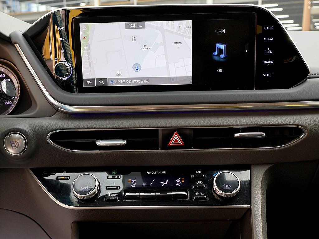 HYUNDAI Sonata 2022 Blanco - Importación desde Corea - HF Imports Iquique - Foto 9