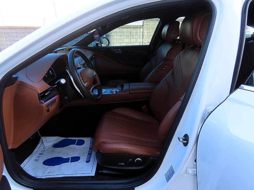 Genesis G80 - Vista 5