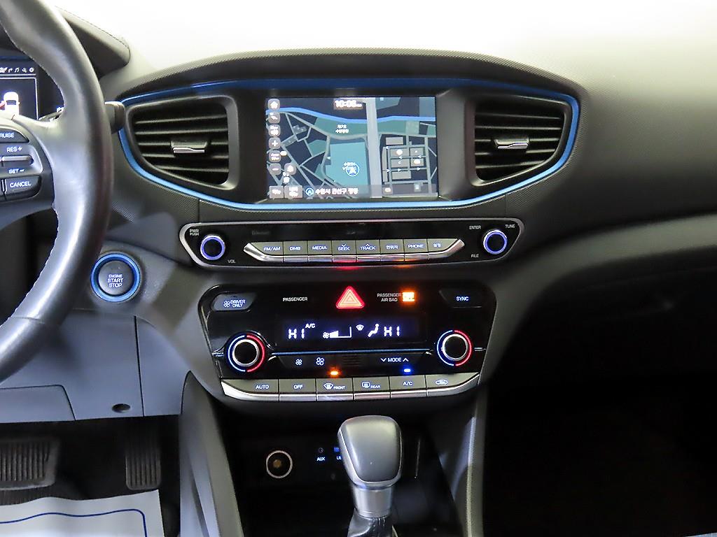 HYUNDAI Ioniq - Vista 11