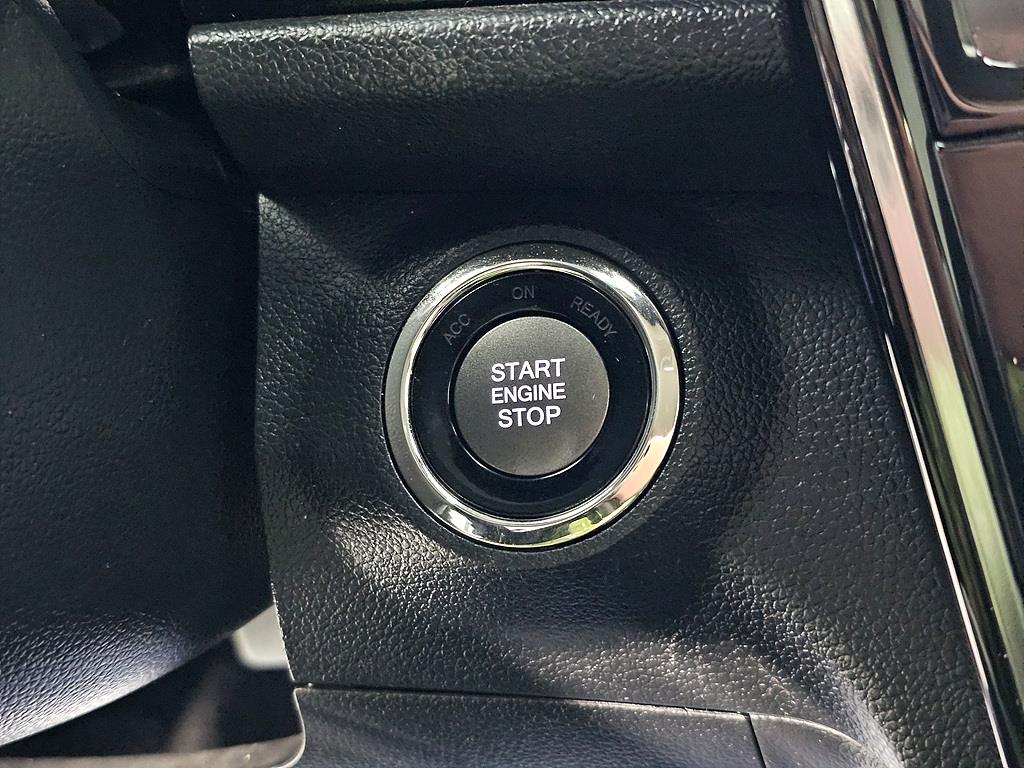 Ssangyong Tivoli - Vista 11