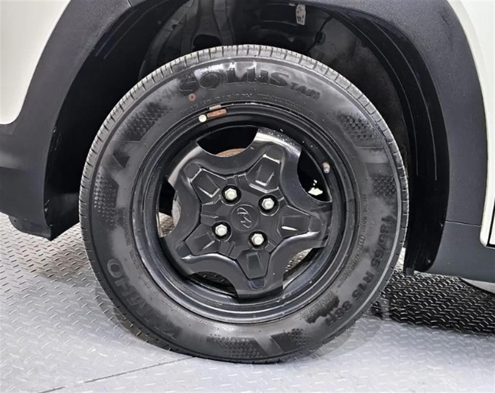 HYUNDAI Casper - Vista 5