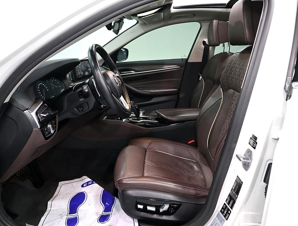 BMW 5 Series - Vista 9