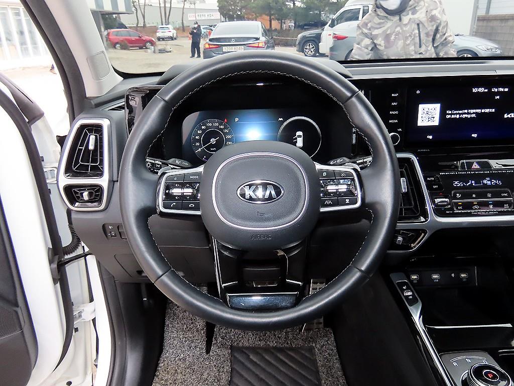 KIA Sorento - Vista 8