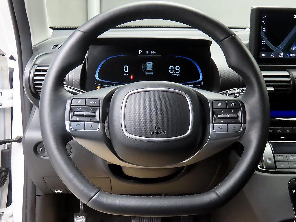 HYUNDAI Casper - Vista 9