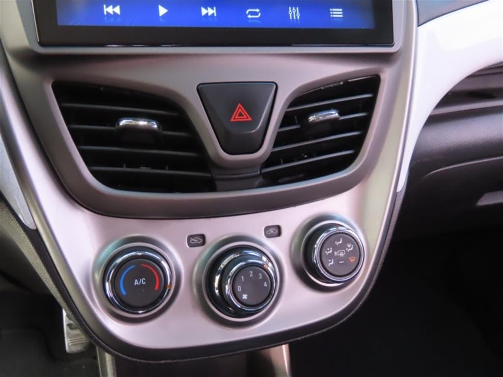 Chevrolet Spark 2017 Blanco - Importación desde Corea - HF Imports Iquique - Foto 7