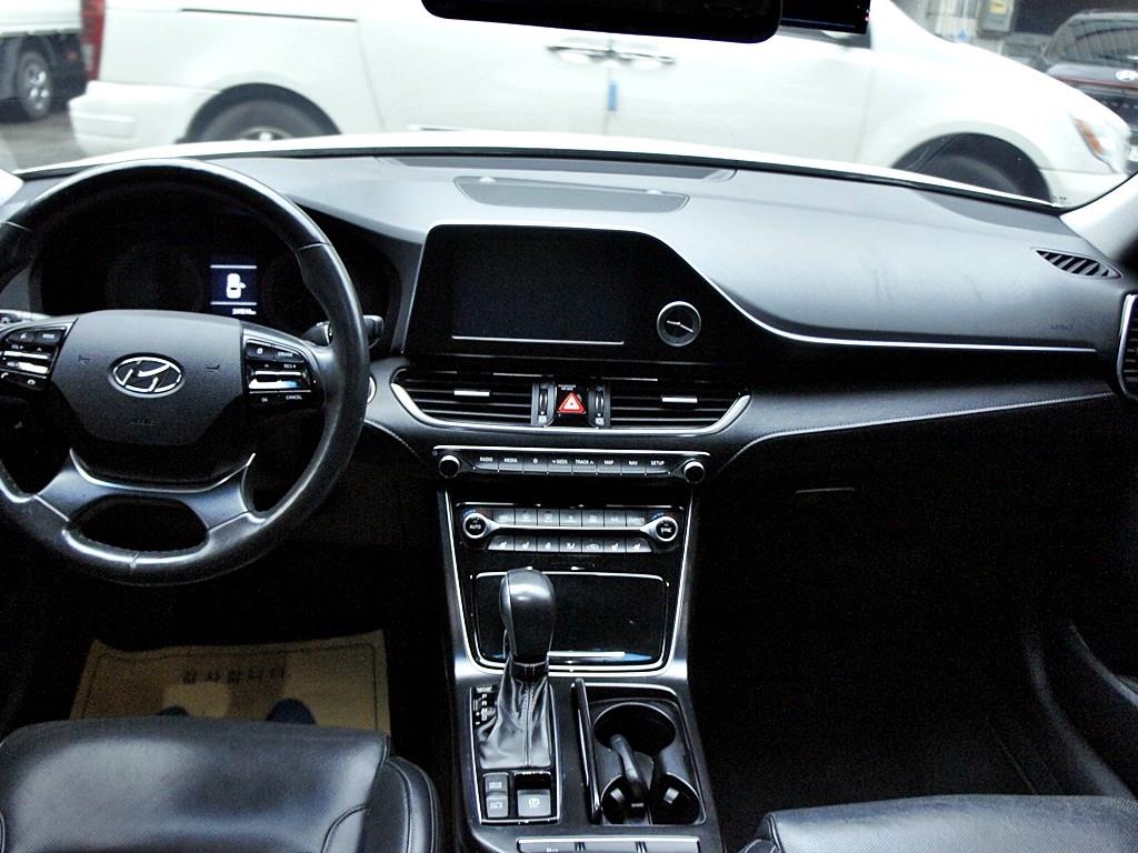 HYUNDAI Grandeur 2018 Blanco - Importación desde Corea - HF Imports Iquique - Foto 7