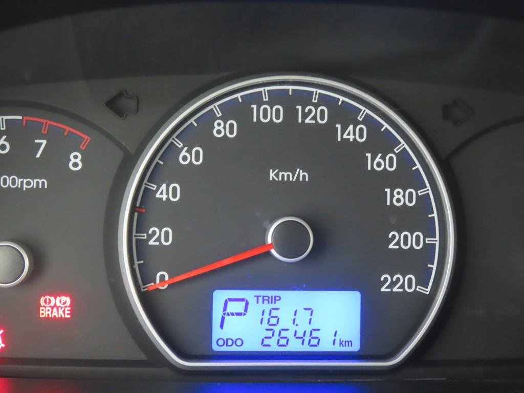 HYUNDAI Avante - Vista 8