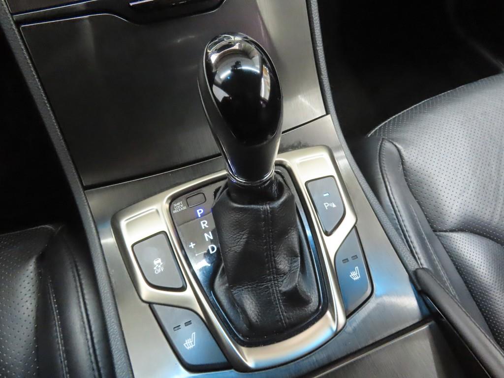 HYUNDAI Grandeur 2014 Negro - Importación desde Corea - HF Imports Iquique - Foto 13