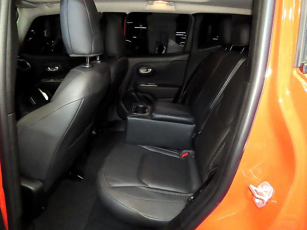 Jeep Renegade - Vista 7