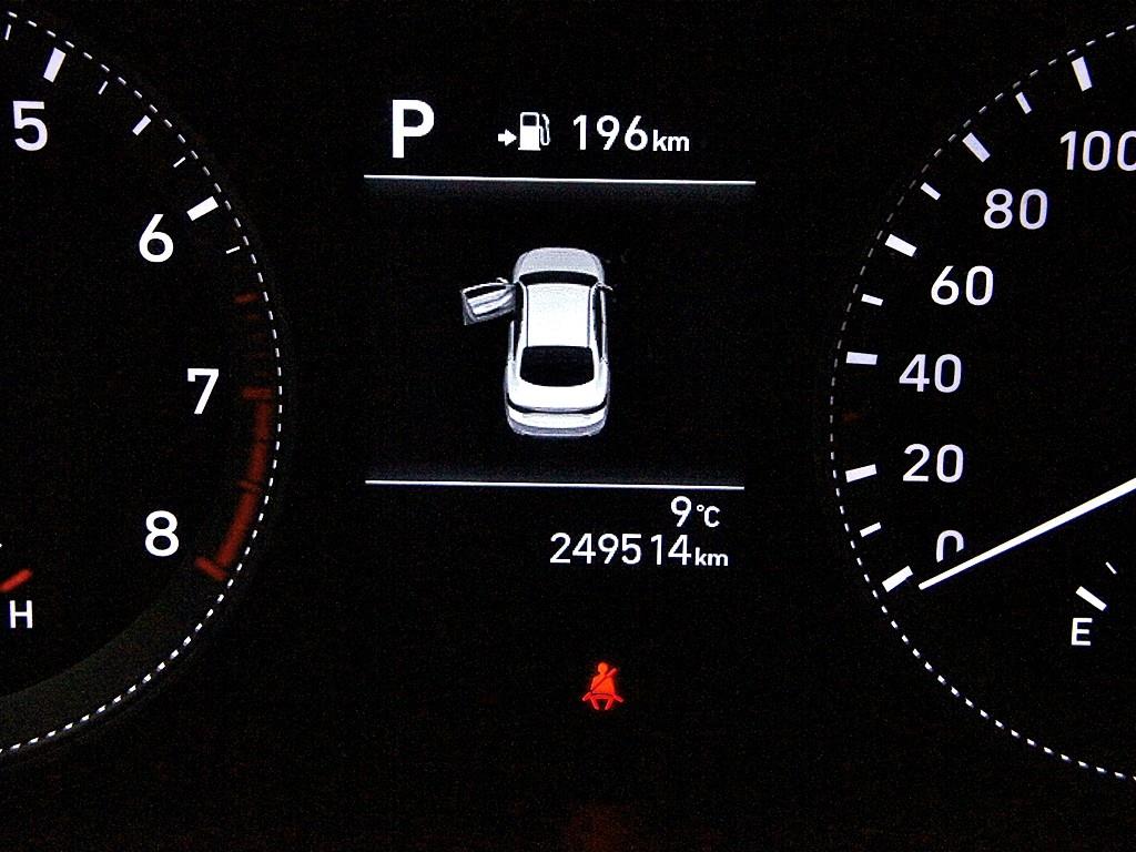 HYUNDAI Grandeur 2018 Blanco - Importación desde Corea - HF Imports Iquique - Foto 9