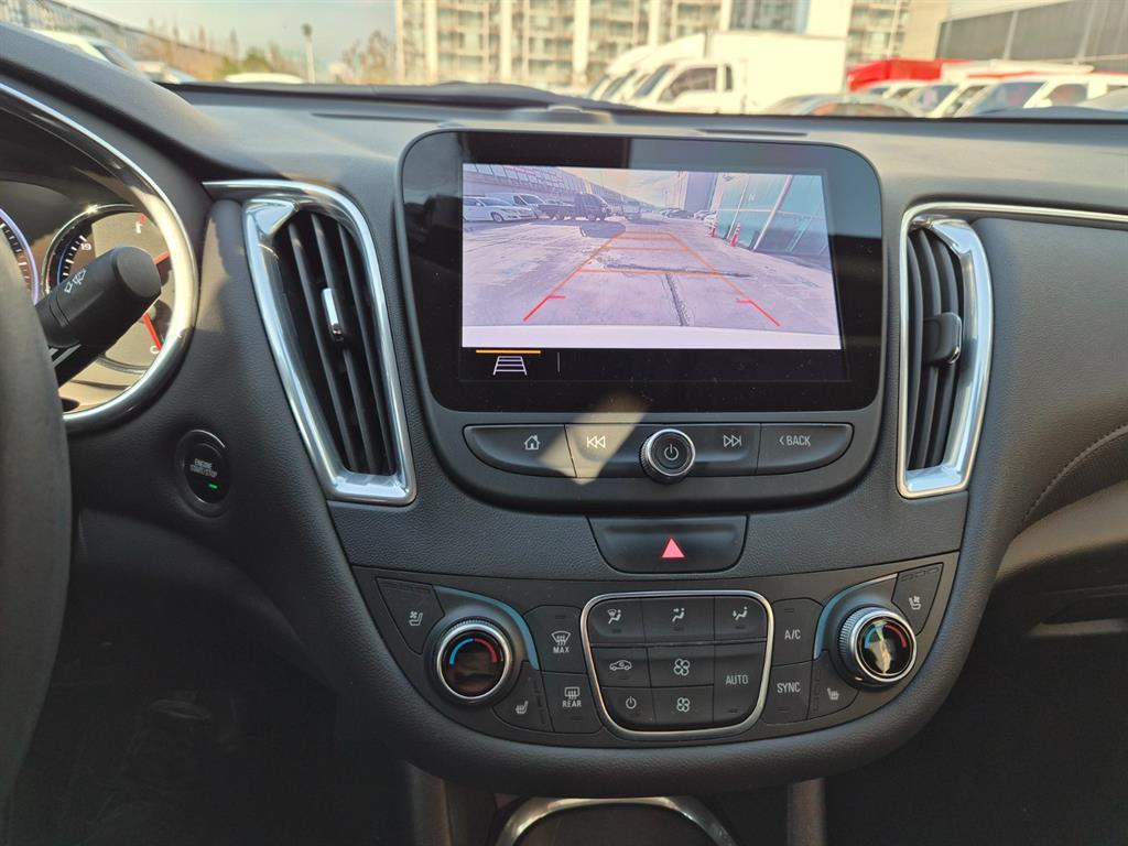 Chevrolet Malibu - Vista 12