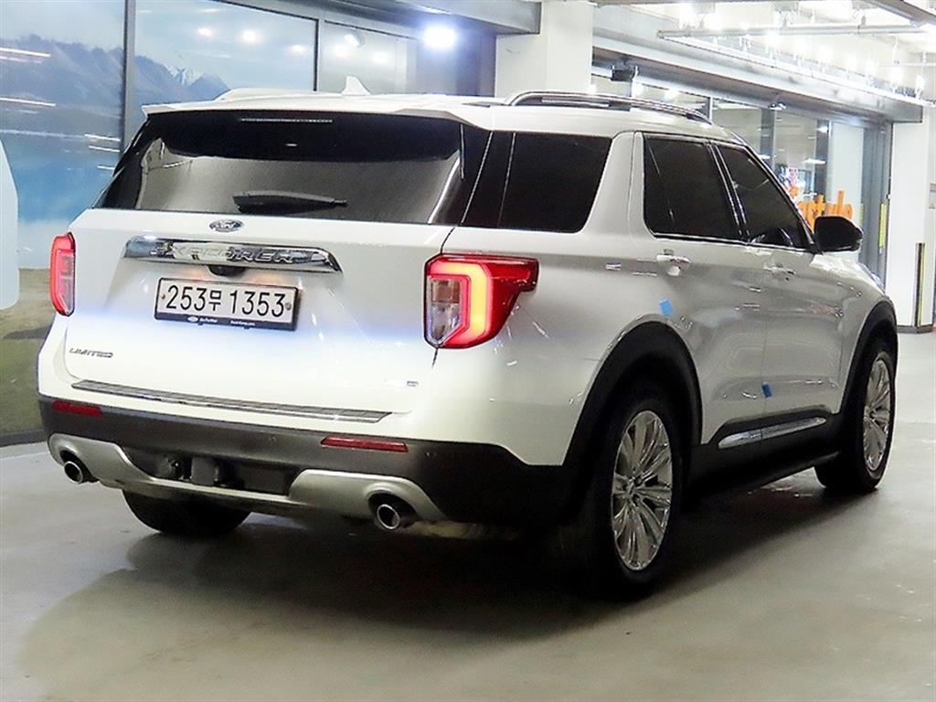 Ford Explorer - Vista 4