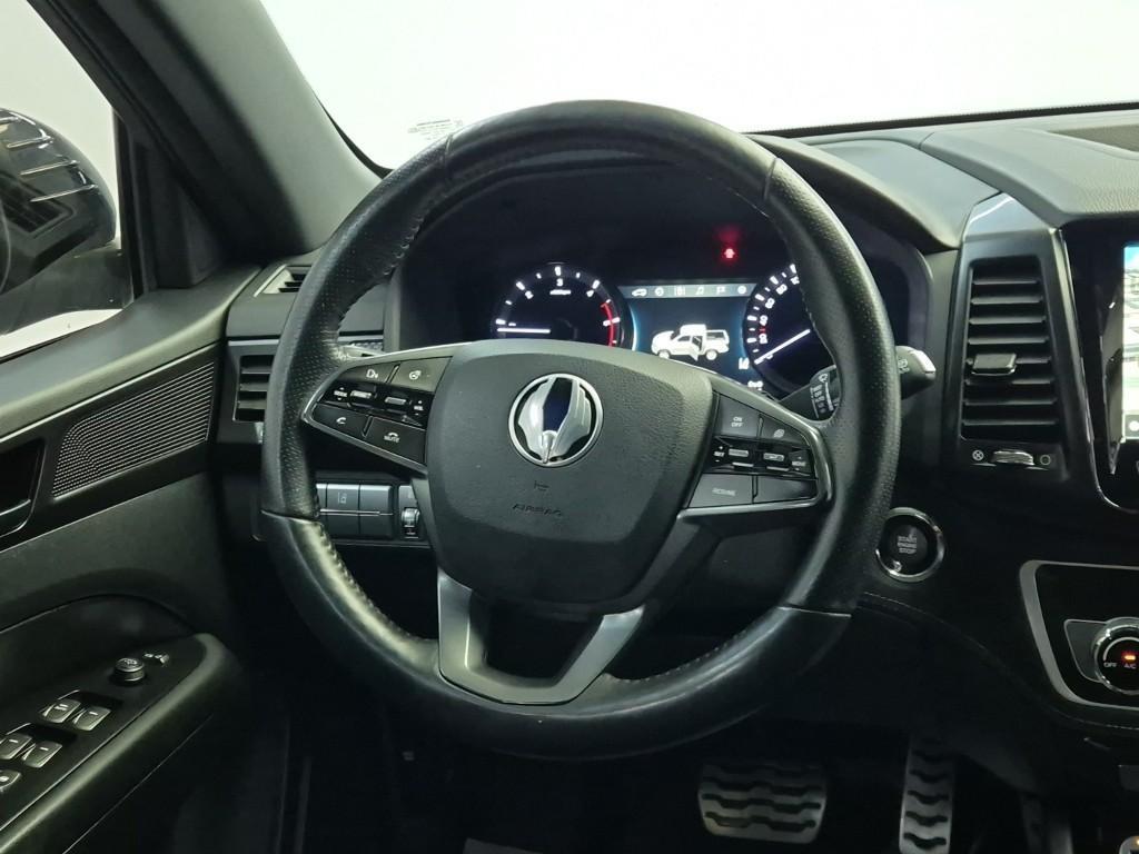 Ssangyong Rexton - Vista 9