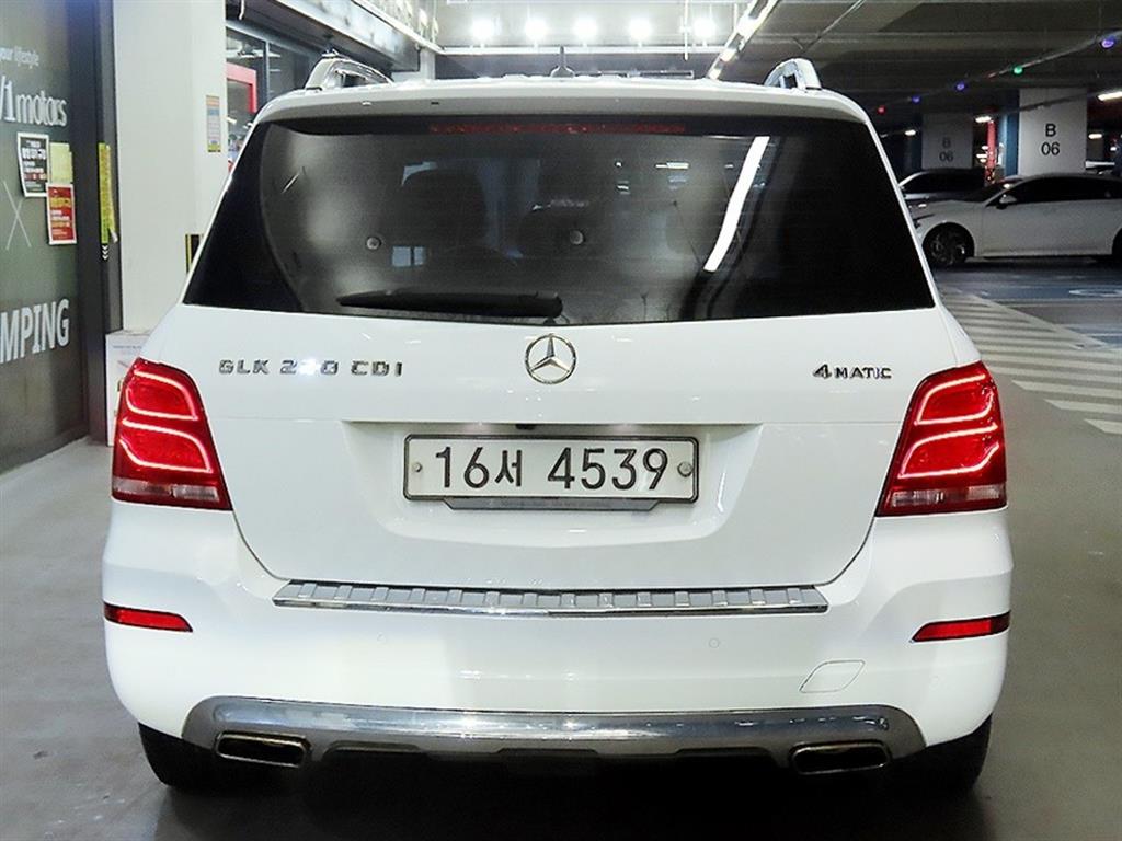 Mercedes Benz GLK Class - Vista 5