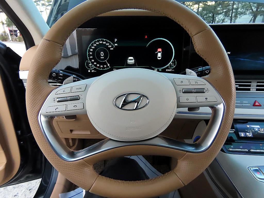 HYUNDAI Grandeur - Vista 8