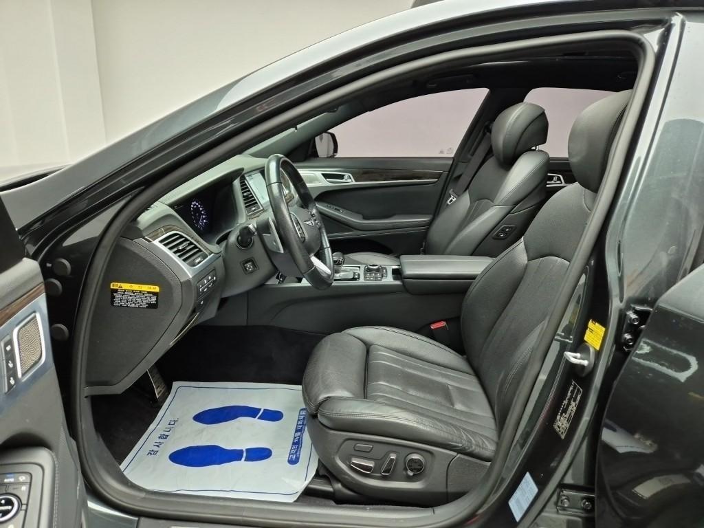 Genesis G80 - Vista 11