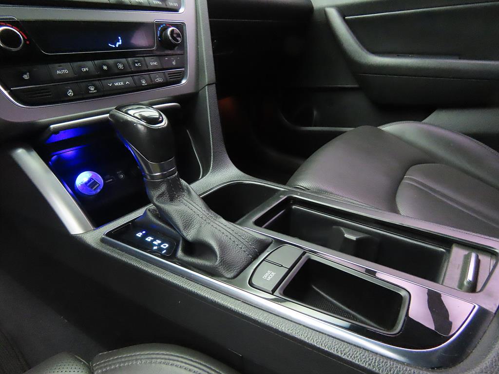 HYUNDAI Sonata - Vista 11