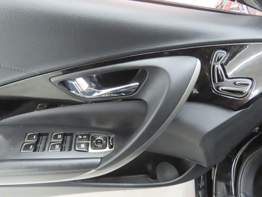 HYUNDAI Grandeur - Vista 9