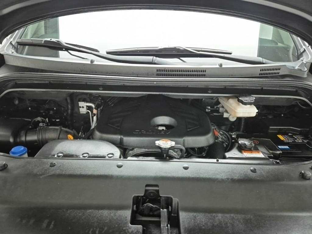 HYUNDAI Starex - Vista 5