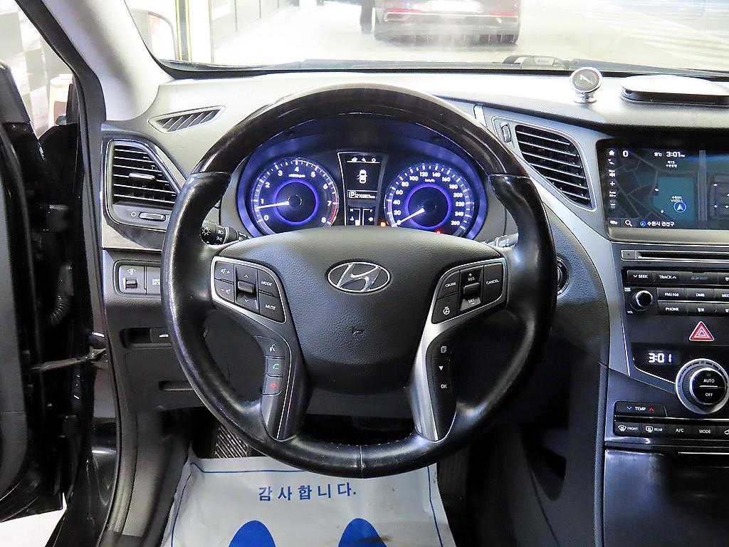 HYUNDAI Grandeur - Vista 8