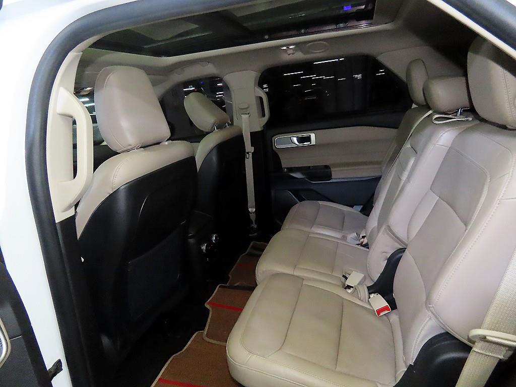 Ford Explorer - Vista 7