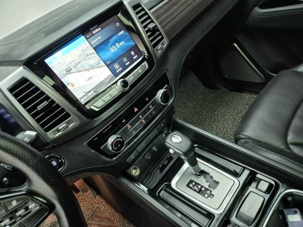 Ssangyong Rexton - Vista 10