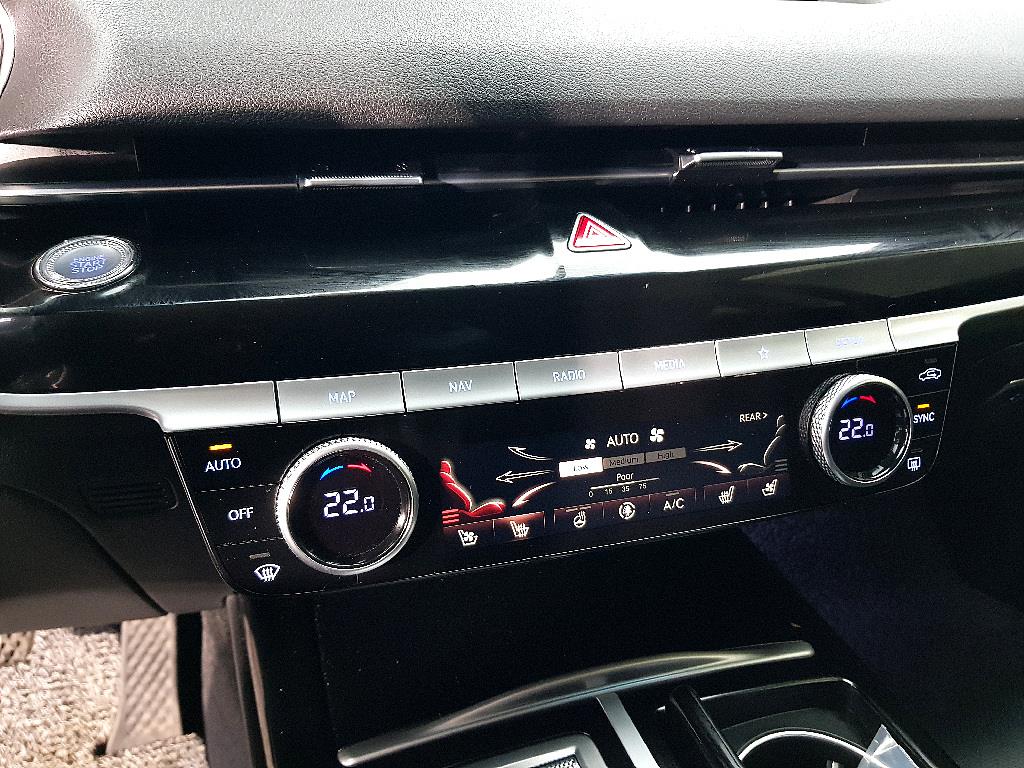 Genesis G80 - Vista 11