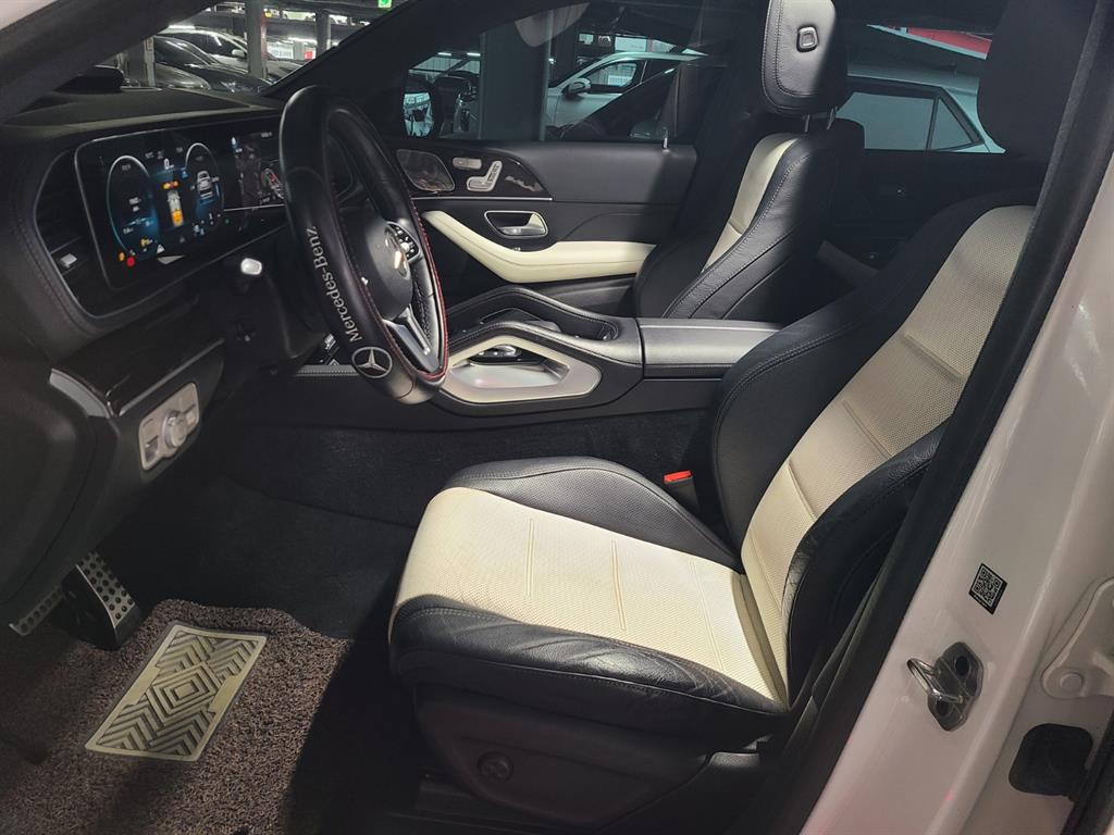 Mercedes Benz GLE Class - Vista 7