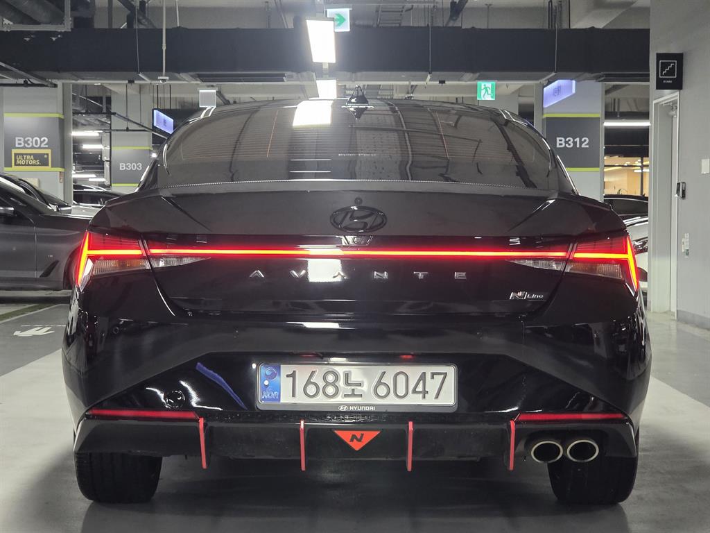 HYUNDAI Avante - Vista 6