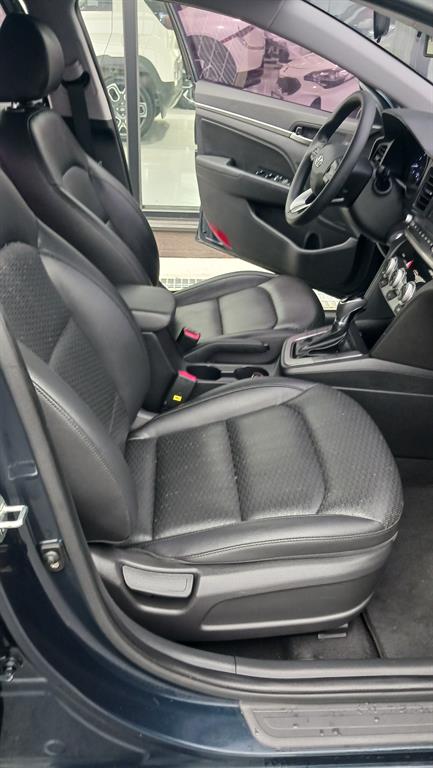 HYUNDAI Avante 2019 Azul - Importación desde Corea - HF Imports Iquique - Foto 17