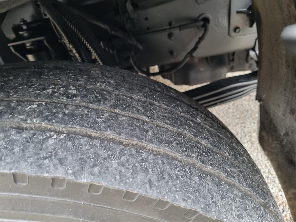 medium and large cargo truck 2011 Blanco - Importación desde Corea - HF Imports Iquique - Foto 15