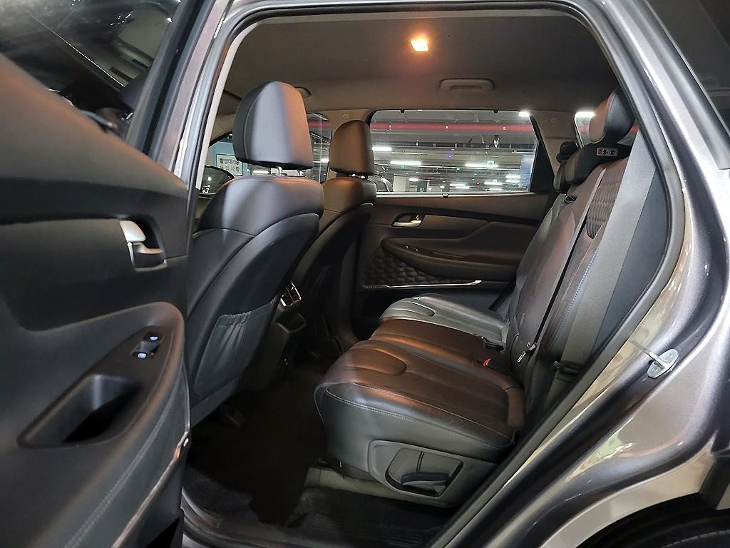 HYUNDAI Santa Fe - Vista 8