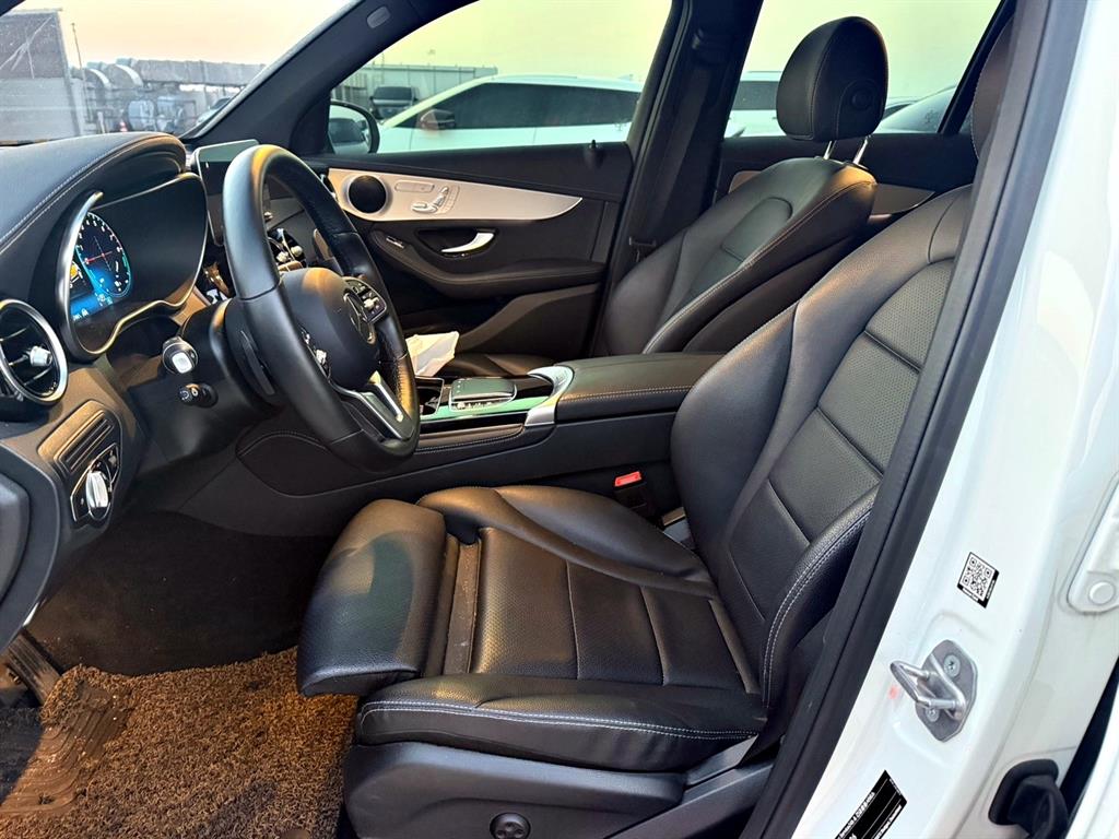 Mercedes Benz GLC Class - Vista 7