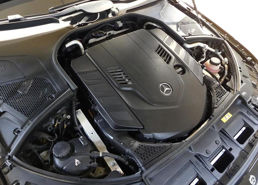 Mercedes Benz S Class - Vista 5