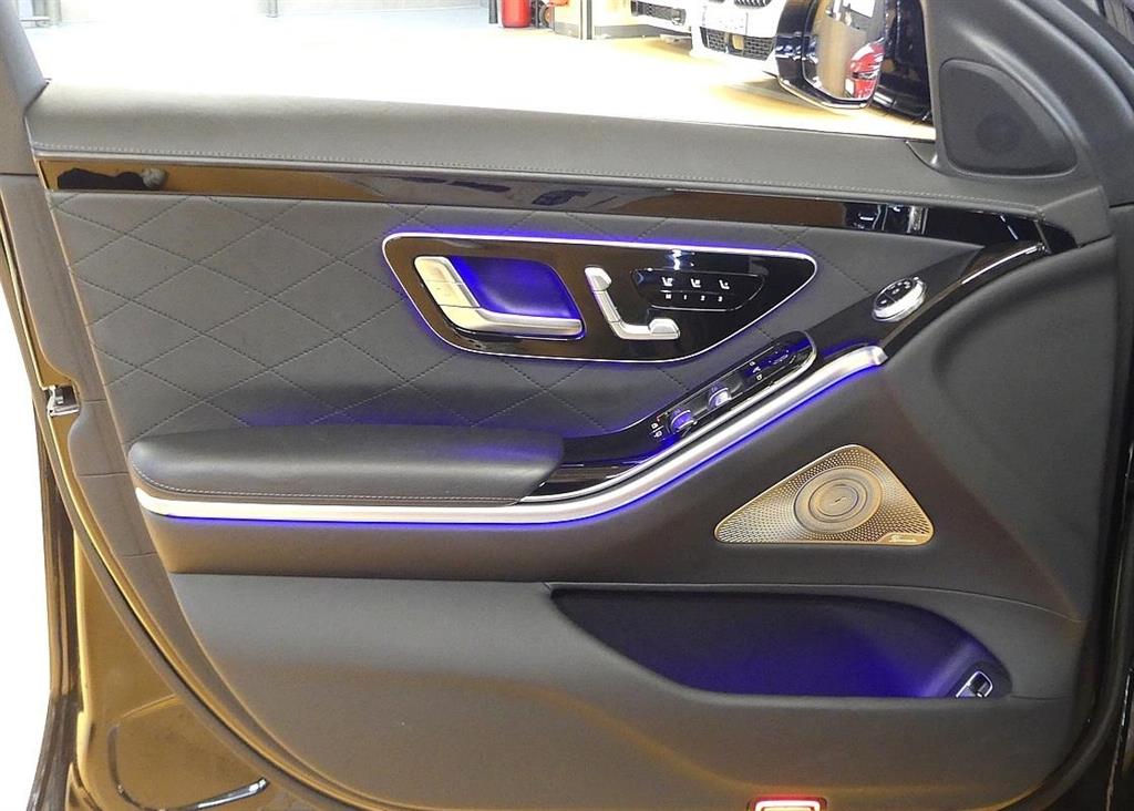 Mercedes Benz S Class - Vista 11