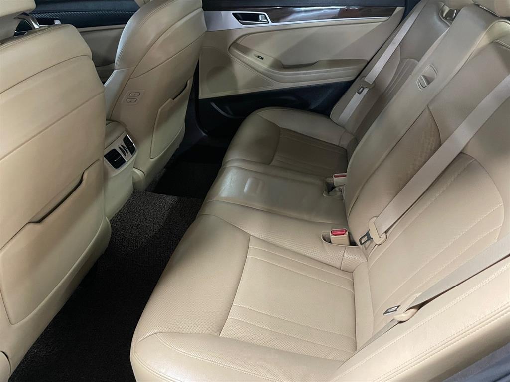 Genesis G80 2018 Negro - Importación desde Corea - HF Imports Iquique - Foto 14