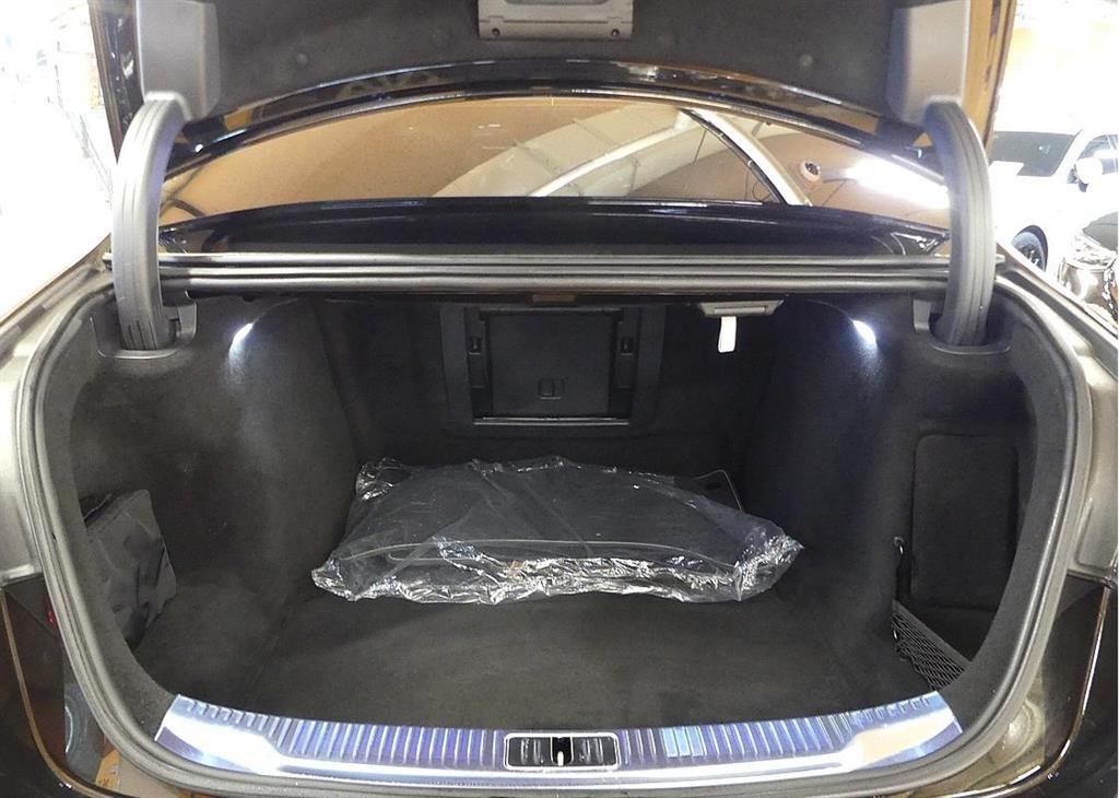 Mercedes Benz S Class - Vista 10