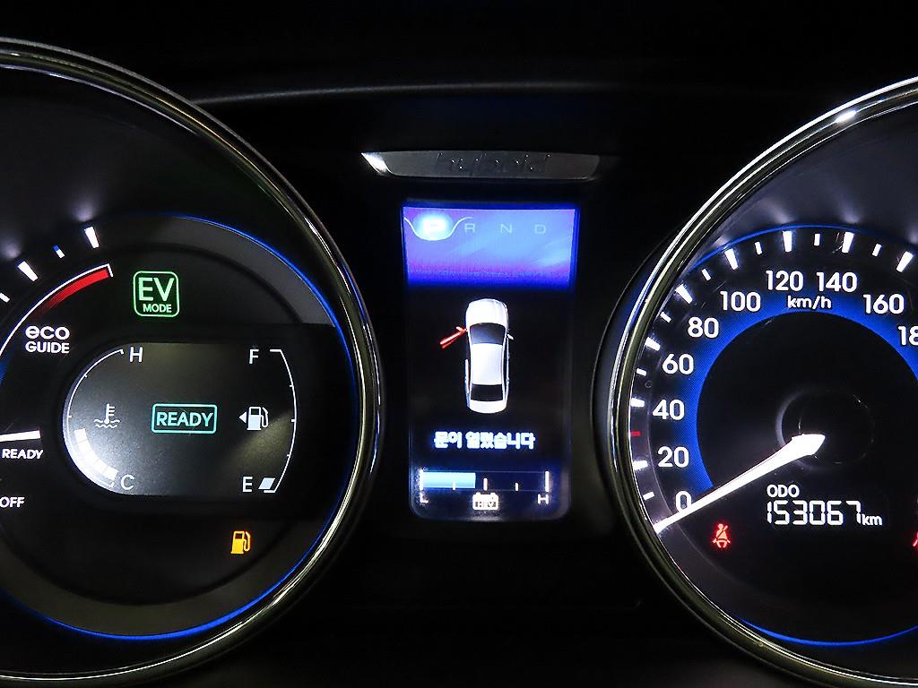 HYUNDAI Sonata - Vista 9